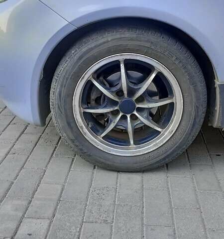 Сірий Міцубісі Кольт, об'ємом двигуна 1.3 л та пробігом 185 тис. км за 3715 $, фото 5 на Automoto.ua