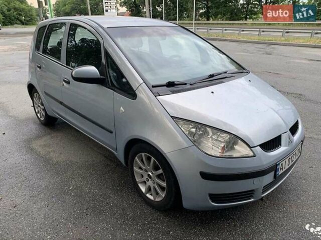 Серый Мицубиси Кольт, объемом двигателя 1.3 л и пробегом 200 тыс. км за 4500 $, фото 6 на Automoto.ua