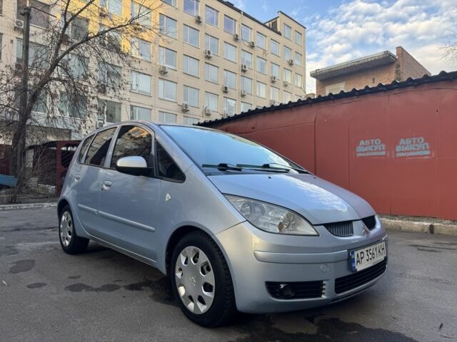 Сірий Міцубісі Кольт, об'ємом двигуна 1.5 л та пробігом 232 тис. км за 3950 $, фото 3 на Automoto.ua