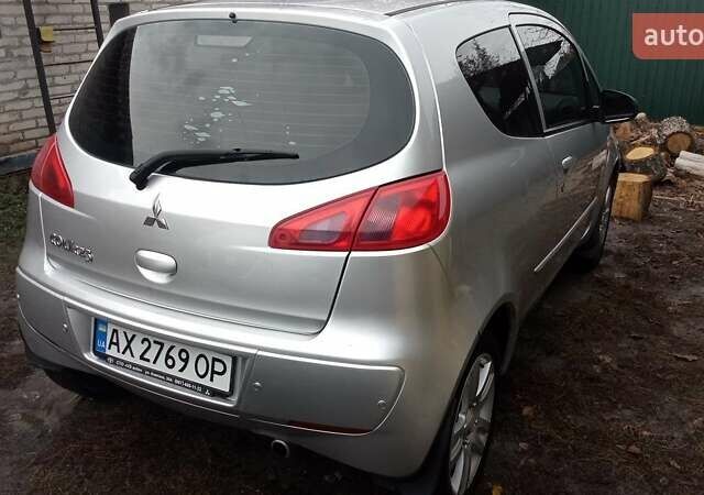 Міцубісі Кольт 2006 у Чугуеве на Automoto.ua Сірий Міцубісі Кольт, об'ємом двигуна 1.3 л та пробігом 148 тис. км за 3900 $, фото 3 на Automoto.ua