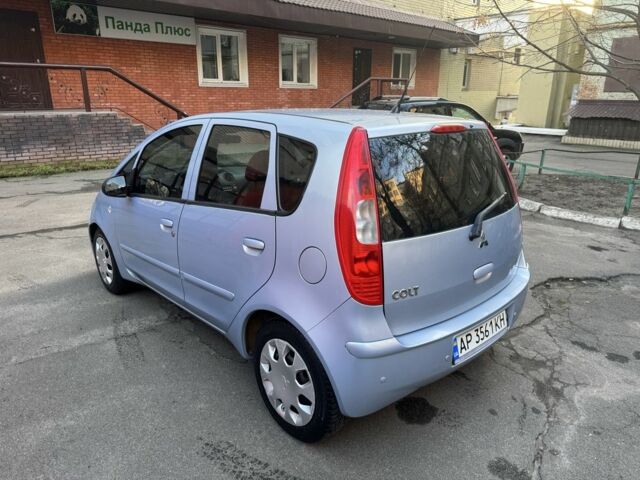 Сірий Міцубісі Кольт, об'ємом двигуна 1.5 л та пробігом 232 тис. км за 3950 $, фото 9 на Automoto.ua