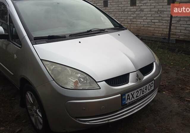 Міцубісі Кольт 2006 у Чугуеве на Automoto.ua Сірий Міцубісі Кольт, об'ємом двигуна 1.3 л та пробігом 148 тис. км за 3900 $, фото 6 на Automoto.ua