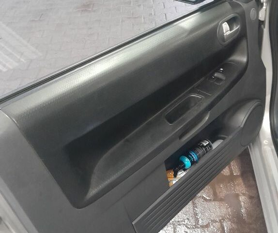 Сірий Міцубісі Кольт, об'ємом двигуна 1.3 л та пробігом 177 тис. км за 3400 $, фото 1 на Automoto.ua