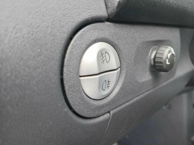 Мицубиси Кольт 2006 в Львове на Automoto.ua Серый Мицубиси Кольт, объемом двигателя 1.3 л и пробегом 179 тыс. км за 3890 $, фото 21 на Automoto.ua