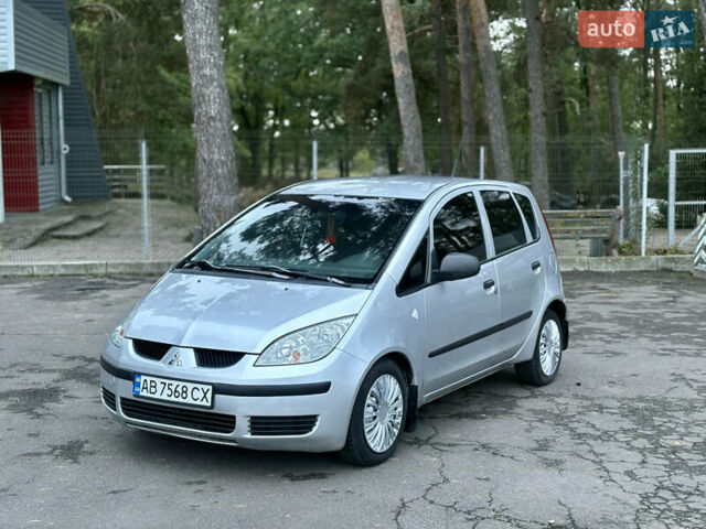 Серый Мицубиси Кольт, объемом двигателя 1.3 л и пробегом 211 тыс. км за 4300 $, фото 4 на Automoto.ua