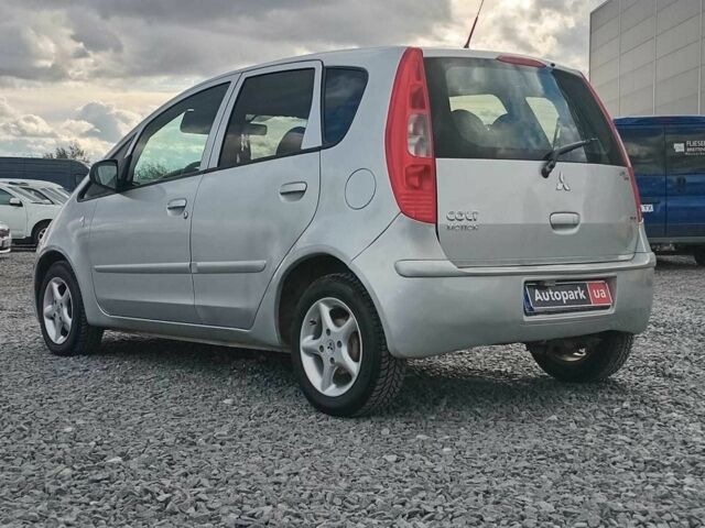 Мицубиси Кольт 2006 в Львове на Automoto.ua Серый Мицубиси Кольт, объемом двигателя 1.3 л и пробегом 179 тыс. км за 3890 $, фото 4 на Automoto.ua