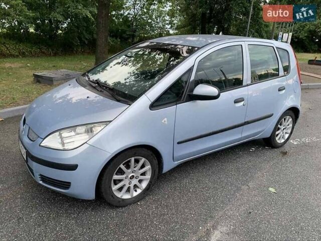 Серый Мицубиси Кольт, объемом двигателя 1.3 л и пробегом 200 тыс. км за 4500 $, фото 4 на Automoto.ua