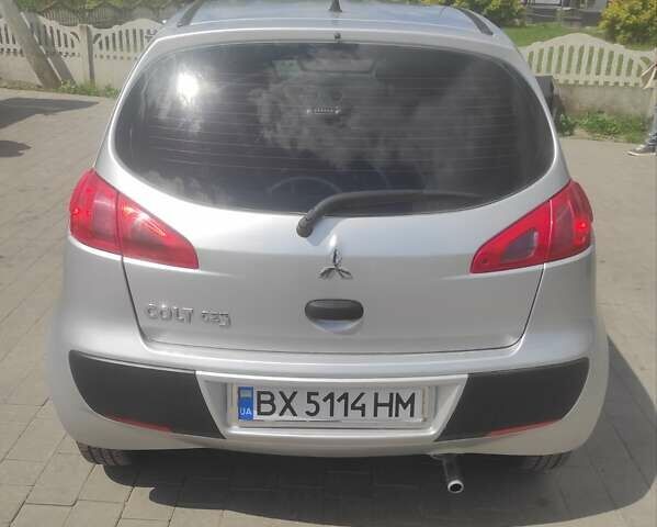 Сірий Міцубісі Кольт, об'ємом двигуна 1.1 л та пробігом 245 тис. км за 3200 $, фото 4 на Automoto.ua