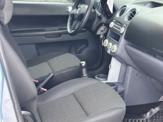 Серый Мицубиси Кольт, объемом двигателя 1.4 л и пробегом 149 тыс. км за 4799 $, фото 10 на Automoto.ua