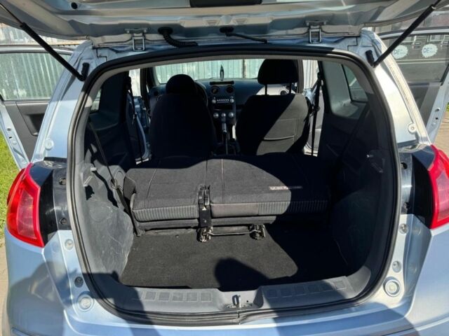 Сірий Міцубісі Кольт, об'ємом двигуна 1.5 л та пробігом 232 тис. км за 4500 $, фото 9 на Automoto.ua