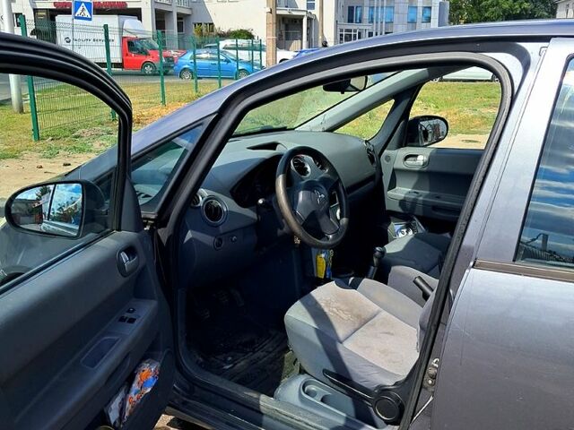 Сірий Міцубісі Кольт, об'ємом двигуна 1.3 л та пробігом 233 тис. км за 3300 $, фото 1 на Automoto.ua