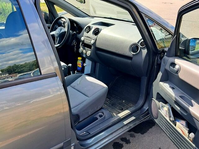 Сірий Міцубісі Кольт, об'ємом двигуна 1.3 л та пробігом 233 тис. км за 3300 $, фото 7 на Automoto.ua