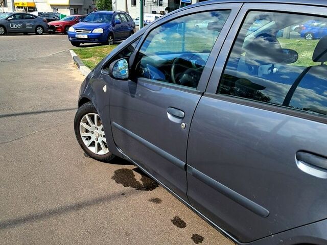 Сірий Міцубісі Кольт, об'ємом двигуна 1.3 л та пробігом 233 тис. км за 3300 $, фото 3 на Automoto.ua