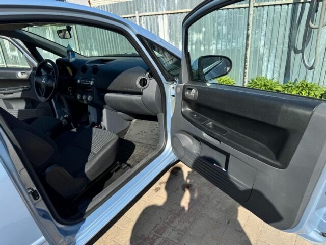 Сірий Міцубісі Кольт, об'ємом двигуна 1.5 л та пробігом 232 тис. км за 4500 $, фото 7 на Automoto.ua