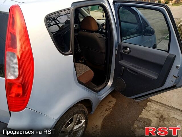 Сірий Міцубісі Кольт, об'ємом двигуна 1.3 л та пробігом 215 тис. км за 4500 $, фото 5 на Automoto.ua