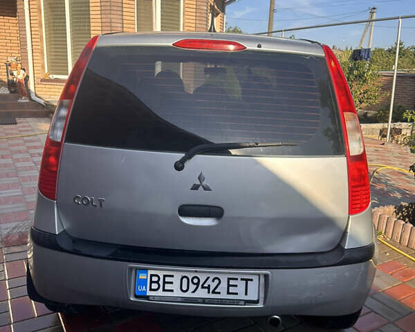 Сірий Міцубісі Кольт, об'ємом двигуна 1.33 л та пробігом 228 тис. км за 6500 $, фото 6 на Automoto.ua
