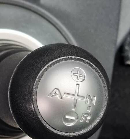 Сірий Міцубісі Кольт, об'ємом двигуна 1.33 л та пробігом 143 тис. км за 4300 $, фото 8 на Automoto.ua