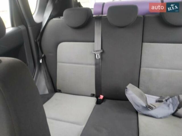 Серый Мицубиси Кольт, объемом двигателя 1.33 л и пробегом 146 тыс. км за 5000 $, фото 16 на Automoto.ua