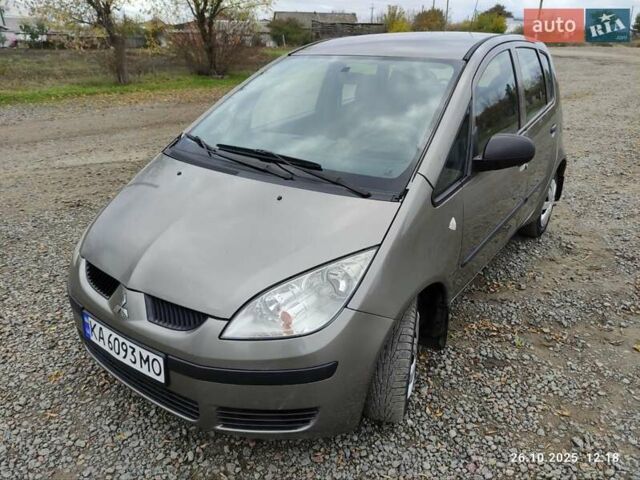 Міцубісі Кольт 2008 у Первомайськ на Automoto.ua Сірий Міцубісі Кольт, об'ємом двигуна 1.33 л та пробігом 188 тис. км за 4000 $, фото 15 на Automoto.ua