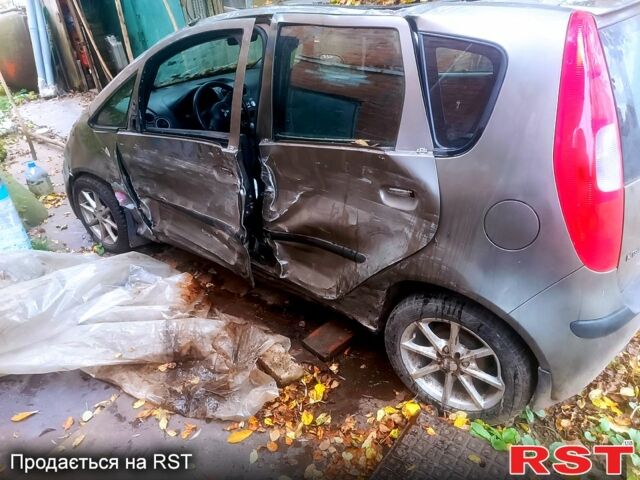 Міцубісі Кольт 2008 у Мерефа на Automoto.ua Сірий Міцубісі Кольт, об'ємом двигуна 1.3 л та пробігом 200 тис. км за 1300 $, фото 7 на Automoto.ua