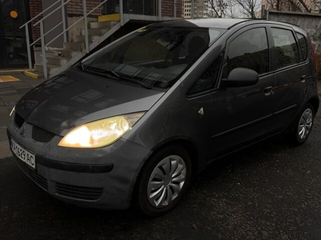 Сірий Міцубісі Кольт, об'ємом двигуна 1.3 л та пробігом 261 тис. км за 3500 $, фото 2 на Automoto.ua