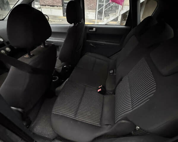 Сірий Міцубісі Кольт, об'ємом двигуна 1.3 л та пробігом 261 тис. км за 3500 $, фото 9 на Automoto.ua