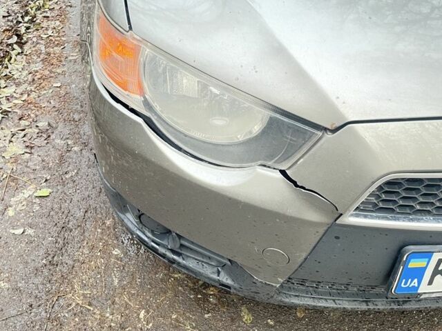 Серый Мицубиси Кольт, объемом двигателя 1.3 л и пробегом 340 тыс. км за 5000 $, фото 6 на Automoto.ua