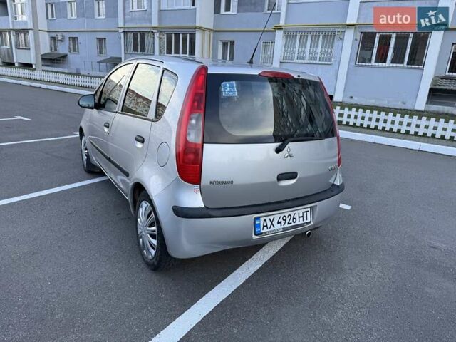 Серый Мицубиси Кольт, объемом двигателя 1.33 л и пробегом 143 тыс. км за 4500 $, фото 5 на Automoto.ua