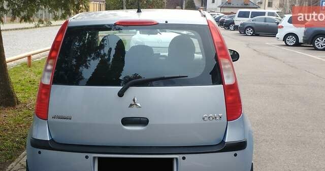 Серый Мицубиси Кольт, объемом двигателя 1.33 л и пробегом 166 тыс. км за 4500 $, фото 5 на Automoto.ua