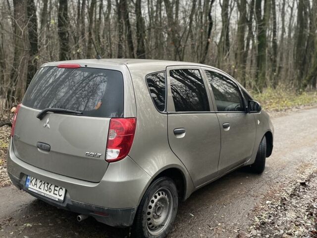 Серый Мицубиси Кольт, объемом двигателя 1.3 л и пробегом 340 тыс. км за 5000 $, фото 2 на Automoto.ua
