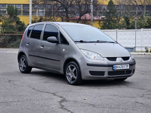 Сірий Міцубісі Кольт, об'ємом двигуна 1.3 л та пробігом 103 тис. км за 4999 $, фото 1 на Automoto.ua