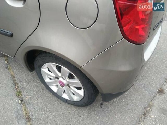 Серый Мицубиси Кольт, объемом двигателя 1.33 л и пробегом 146 тыс. км за 5000 $, фото 3 на Automoto.ua