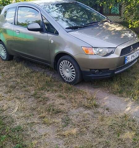 Серый Мицубиси Кольт, объемом двигателя 1.3 л и пробегом 220 тыс. км за 6900 $, фото 11 на Automoto.ua