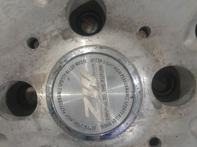 Серый Мицубиси Кольт, объемом двигателя 1.3 л и пробегом 110 тыс. км за 4200 $, фото 13 на Automoto.ua