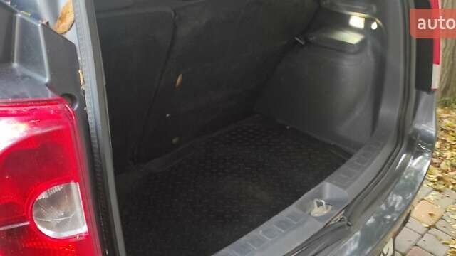 Сірий Міцубісі Кольт, об'ємом двигуна 1.33 л та пробігом 158 тис. км за 4500 $, фото 14 на Automoto.ua