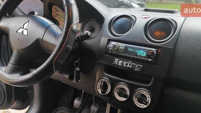 Сірий Міцубісі Кольт, об'ємом двигуна 1.33 л та пробігом 158 тис. км за 4500 $, фото 10 на Automoto.ua