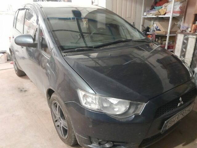 Серый Мицубиси Кольт, объемом двигателя 1.3 л и пробегом 110 тыс. км за 4200 $, фото 1 на Automoto.ua