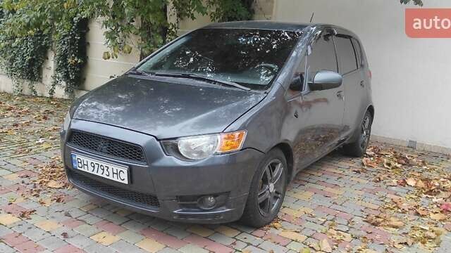 Сірий Міцубісі Кольт, об'ємом двигуна 1.33 л та пробігом 158 тис. км за 4500 $, фото 4 на Automoto.ua