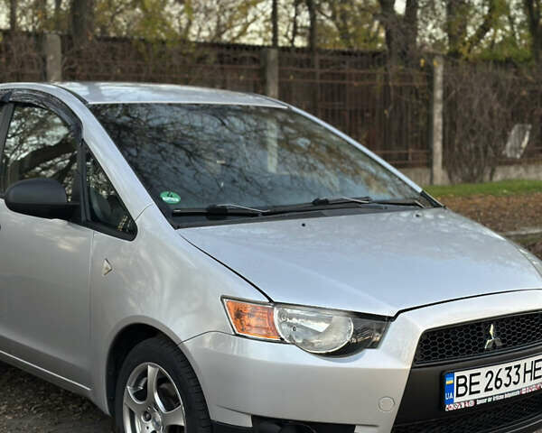 Сірий Міцубісі Кольт, об'ємом двигуна 1.12 л та пробігом 107 тис. км за 5200 $, фото 5 на Automoto.ua
