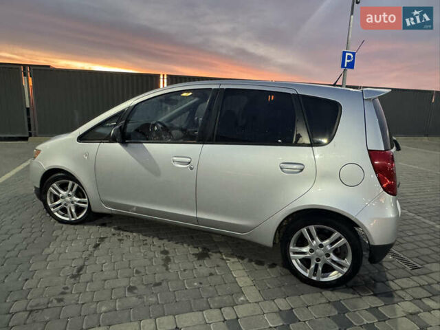 Сірий Міцубісі Кольт, об'ємом двигуна 1.33 л та пробігом 146 тис. км за 5100 $, фото 3 на Automoto.ua