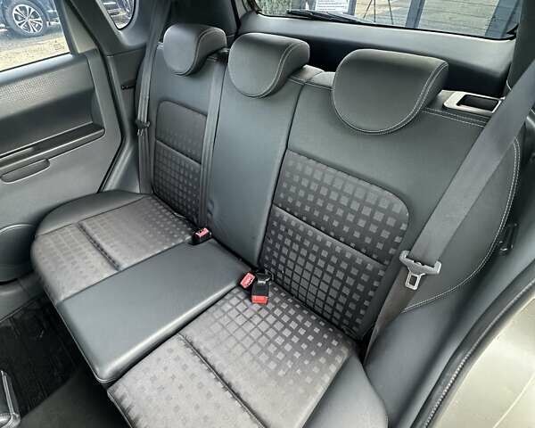 Серый Мицубиси Кольт, объемом двигателя 1.33 л и пробегом 203 тыс. км за 4500 $, фото 14 на Automoto.ua