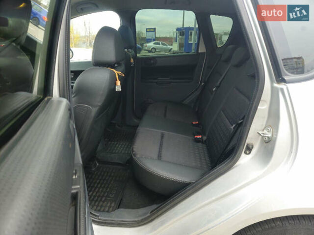 Серый Мицубиси Кольт, объемом двигателя 1.33 л и пробегом 234 тыс. км за 2999 $, фото 6 на Automoto.ua