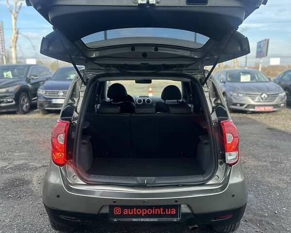 Серый Мицубиси Кольт, объемом двигателя 1.33 л и пробегом 203 тыс. км за 4500 $, фото 10 на Automoto.ua