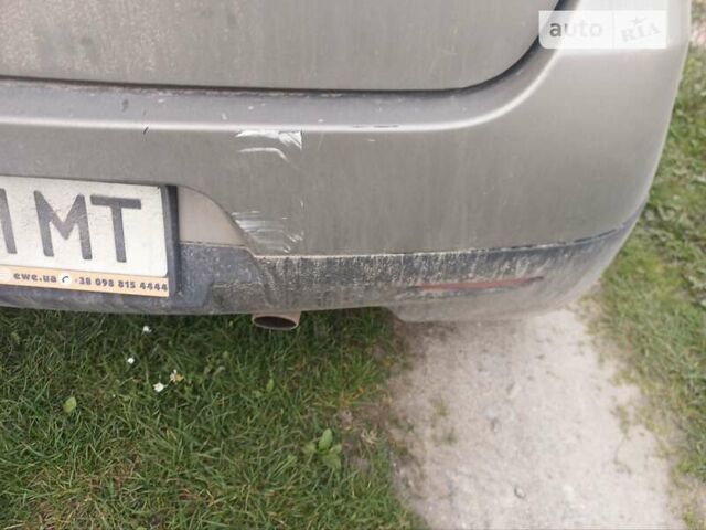 Міцубісі Кольт 2009 у Львові на Automoto.ua Сірий Міцубісі Кольт, об'ємом двигуна 1.33 л та пробігом 96 тис. км за 5100 $, фото 6 на Automoto.ua