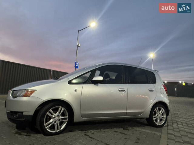 Сірий Міцубісі Кольт, об'ємом двигуна 1.33 л та пробігом 146 тис. км за 5100 $, фото 2 на Automoto.ua