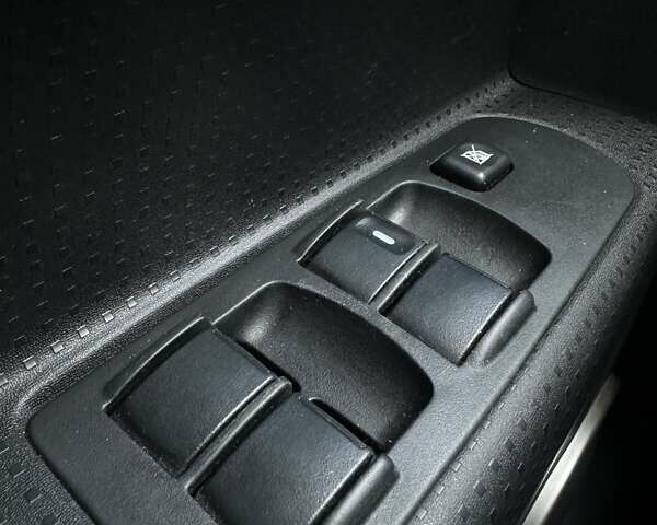 Серый Мицубиси Кольт, объемом двигателя 1.33 л и пробегом 203 тыс. км за 4500 $, фото 23 на Automoto.ua