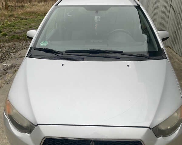 Сірий Міцубісі Кольт, об'ємом двигуна 1.33 л та пробігом 170 тис. км за 6900 $, фото 6 на Automoto.ua