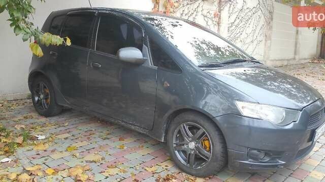 Сірий Міцубісі Кольт, об'ємом двигуна 1.33 л та пробігом 158 тис. км за 4500 $, фото 9 на Automoto.ua