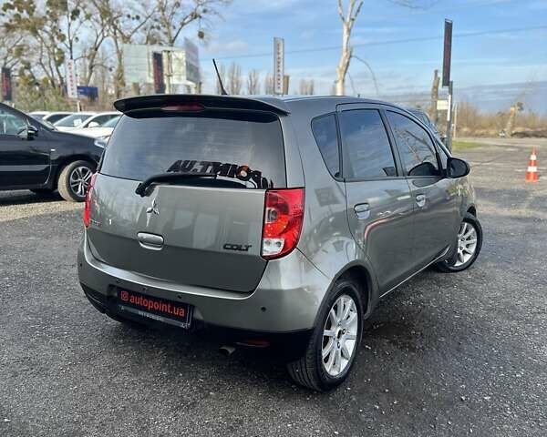 Серый Мицубиси Кольт, объемом двигателя 1.33 л и пробегом 203 тыс. км за 4500 $, фото 7 на Automoto.ua