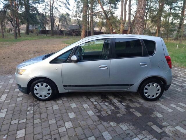 Серый Мицубиси Кольт, объемом двигателя 1.3 л и пробегом 150 тыс. км за 3999 $, фото 5 на Automoto.ua